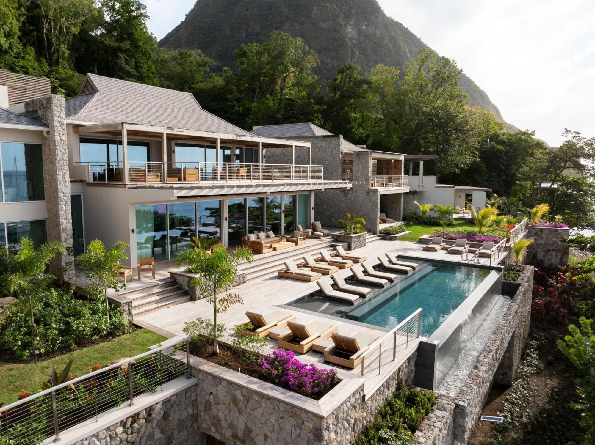 Sugar Beach, A Viceroy Resort Soufriere Bagian luar foto